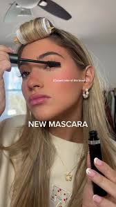 I cannot get over this! The NEW @loréal paris usa Faux Brow Pen is per...