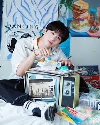 Jam tangan analog anak jam tangan digital anak smart watch anak. Kmania Lensa Kim Yo Han Bekas Ahli X1 Dan Juga Juara Facebook
