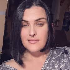 Wade Hubbard's Instagram, Twitter & Facebook