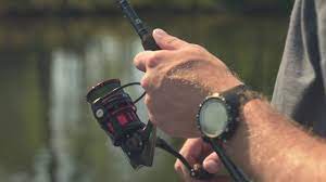 The new revo® sx takes cutting edge design to the next level by utilizing ultra lightweight c6 carbon body that provides the strength needed, without the added weight of aluminium. Abu Garcia Revo Sx Spinning Reel Youtube
