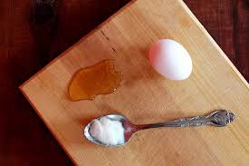 Castor oil has magical healing properties that prevent dandruff and gets rid of the toxic germs. Coconut Oil Hair Treatment With Egg Yolks And Honey Chi