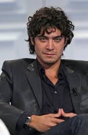 Riccardo scamarcio sarà michelangelo merisi nel lungometraggio l'ombra di caravaggio , un film evento sull'intricata e avventurosa esistenza del celebre pittore, che sarà raccontato nelle sue. Pin Di Acevedo Lucila Su Riccardo Scamarcio Rapper Caravaggio Attori