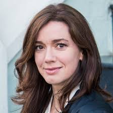 Stephanie Hare's Instagram, Twitter & Facebook