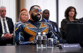With cress williams, nafessa williams, christine adams, marvin 'krondon' jones iii. Would Black Lightning Be Better Off Outside The Arrowverse Primetimer