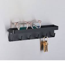 Here are some tips that will help you to choose the right key organizer for decorating. Magnet Key Hook Tray Entryway Organization