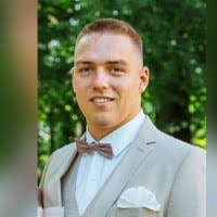 Kenneth Kasper's Instagram, Twitter & Facebook