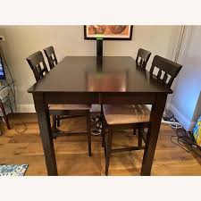 Find options in a range of gorgeous finishes and colors, including matching table. Rooms To Go Dining Set Aptdeco