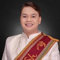 Julius Cotton's Instagram, Twitter & Facebook