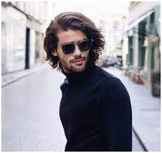 Prom Medium Hairstyles For Men Mid Length Hair Men Midlengthhairmen Medium Len In 2021 Medium Length Hair Men Mens Hairstyles Medium Mens Medium Length Hairstyles