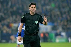 It's decided by the dfb. Leistung Muss Belohnt Werden Pro Manuel Grafe Online Petition