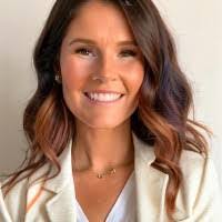 Alison Merrill's Instagram, Twitter & Facebook