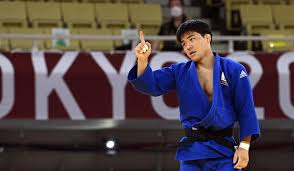 osen=홍지수 기자 ok저축은행, ok캐피탈 등이 속한 ok금융그룹은 재일교포 3세 출신 유도선수인 안창림(27)에게 도쿄 올림픽 메달 획득 시 포상하겠다고 24일 밝혔다. W7xtp3dz Q09zm