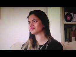 La taille et le poids 2021. Monica Geuze Huilt Om Breuk Lil Kleine Youtube
