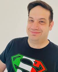 Took some pics with the wonderful @holidaymathis this week! What do you all  think? Feel free to LMK your favorite one AND/OR share your best roast.