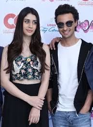 Movie Love Yatri Casts Aayush Sharma Warrina Hussain During Their Promotional Activity Movie Is All Celebrity Outfits Bollywood Fashion Celebrity Pictures