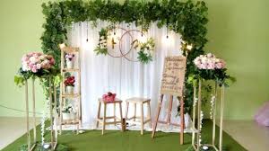 Dekorasi yang elegan dan megah kerap kali memakan tempat yang luas. Pin Di Backdrop