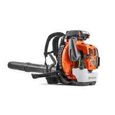 Now don't panic if you see a lot of smoke coming out of your leaf blower's exhaust because leftover oil in the combustion chamber is being burnt up resulting in excess smoke. Husqvarna 580bfs Mark Ii Backpack Leaf Blower