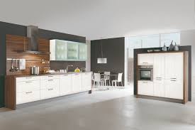 Die küche ist der raum im haus mit den vielfältigsten gestaltungsmöglichkeiten. Kuchen Hellmuth Wurzburg Kuchenstudio Kuchen Schreinerei Innenausbau Kuchenausstellung Elektrogerate Designkuchen Singlekuchen Klassische Kuchen