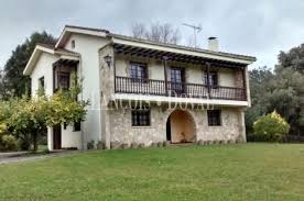 Montañas, lagos, senderos, gozando de un microclima especial donde poder gozar de la naturaleza. Cantabria Casa Rural Y Finca En Venta Parque De La Naturaleza De Cabarceno Casas Rurales En Venta Casas Rurales Rurales