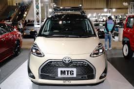 ディーラーが提案する 純正オプションを駆使して作り上げたトヨタ シエンタ auto messe web 自動車情報サイト 新車 中古車 carview シエンタ トヨタ 中古車