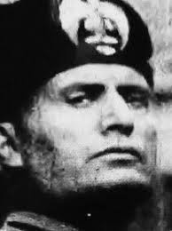 ムッソリーニ、最後 の瞬間の介入／ポーランド戦争、第二次世界大戦となる 第4部 戦争――初期の勝利と転機 第18章 ポーランドの滅亡 ソ連のポーランド侵入 第19章 西部の坐り込み戦 〈アシーニア〉の沈没／ヒトラーの平和提案. ãƒ™ãƒ‹ãƒ¼ãƒˆ ãƒ ãƒƒã‚½ãƒªãƒ¼ãƒ‹ ä¸–ç•Œã®çŒŸå¥‡æ®ºäººè€…