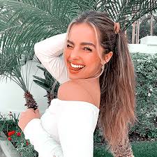 See more ideas about addison, rae, pretty girls selfies. Find And Follow Posts Tagged Addison Rae Icons On Tumblr Poses Femininas Fotografia Menina Garotas Fofas
