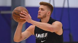 Sure, you know what, i do know and i do feel that i can help a team win, and that's a contending team. Heat S Meyers Leonard Stands For Anthem Teammates Support Nba Com
