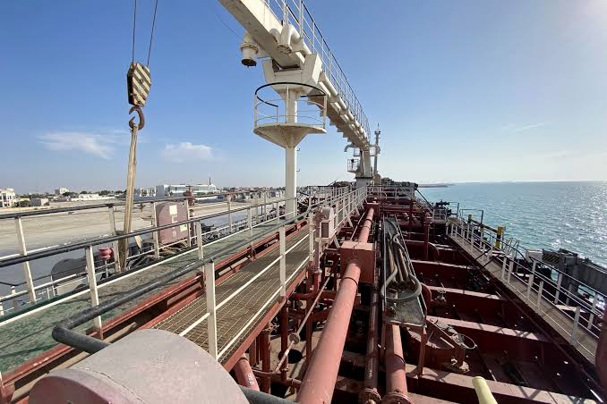 Middle East oil exports push tanker costs to 6-year-high amid threat of  US-Iran war | Reuters