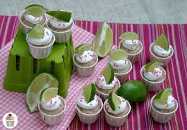These cute pig cupcakes are easier than they look. Summer Themed Cupcakes Hoosier Homemade