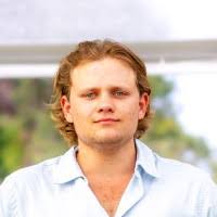 70+ "Tom Sparrow" profiles