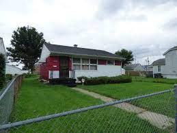 Apartmentguide.com has been visited by 100k+ users in the past month 2 Bedroom On The East Side House For Rent In Columbus Oh Apartments Com
