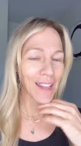 Jennifer Garlington's Instagram, Twitter & Facebook