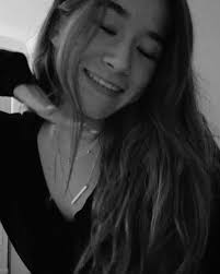 hey!! my name is mattie and i'm 100% committed to UCF for the fall and  spring semester. i'm majoring in health sciences with a pre-clinical track.  i love to go out, go