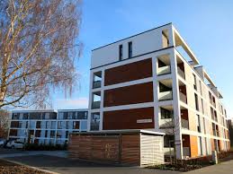 Attraktive wohnungen für jedes budget! Wohnungsknappheit Wenn Der Arbeitgeber Zum Vermieter Wird