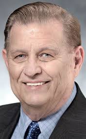 Janesville School Board members have much to consider in compensation study 