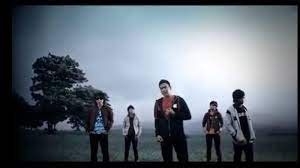 C f memilikimu harus penuh dm kesabaran g hingga ku mampu bertahan c tanpa kepastian. Chord Dan Lirik Lagu Hujan Kemarin Taxi Band Kunci C Tak Ingin Lagi Rasanya Ku Bercinta Surya