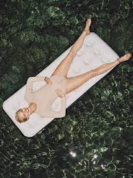 Vogue paris gets unpredictable for once, offering readers supermodel eva herzigova styled by anastasia barbieri in 'eva, le coq and some music'. Eva Herzigova By Angelo Pennetta For Vogue Italia October 2020 Fashionotography