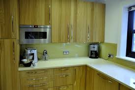 A white splashback can help lift your kitchen by adding a modern design and more light to the space. Diy Guide How To Fit An Acrylic Kitchen Splashback Cut Plastic Sheeting
