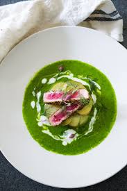 Spring Ahi With New Potatoes Dill Sauce Yogurt And Chive Blossoms Rezept Rezepte Vegane Rezepte Vegan