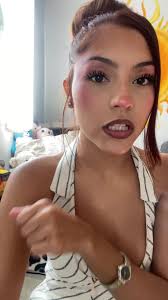 Don't Take The Money Bleachers The Summer I Turned Pretty