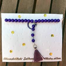 The tasbih is similar to the rosary in christian religion. Islamische Gebetskette Misbaha Subha Tasbih Aus 33