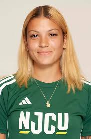 Shea Ramirez's Instagram, Twitter & Facebook