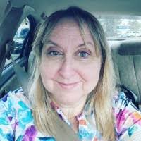 Shari Kendrick's Instagram, Twitter & Facebook