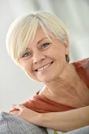 94 Stylish & Fuss-Free Short Hairstyles for Women Over 50 in 2025