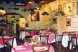 Aigues Mortes Capitale Vins Sable De Camargue