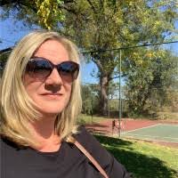 Paula Snell's Instagram, Twitter & Facebook