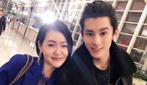 It was a scene when he was slapped by barbie hsu during their meteor garden days. Terungkap Ini Peran Adik Barbie Hsu Di Meteor Garden 2018