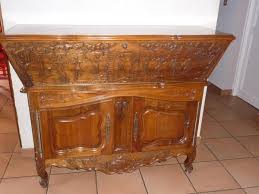 Arles Salle A Manger Provencale En Noyer De France A 0 Salle A Manger Provencale Meuble Occasion Mobilier De Salon