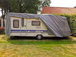 Wir stellen euch unsere schutzhülle, garage abdeckung für das wohnmobil und auch für den wohnwagen vor. Wohnwagen Schutzhulle Xl Schutzhaube Abdeckung Abdeckplane Ganzgarage Garage Dynamic 24 De