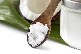40 Utilisations Et Bienfaits De L Huile De Noix De Coco Sante Nutrition Coconut Oil For Skin Coconut Oil Uses Coconut Oil For Acne